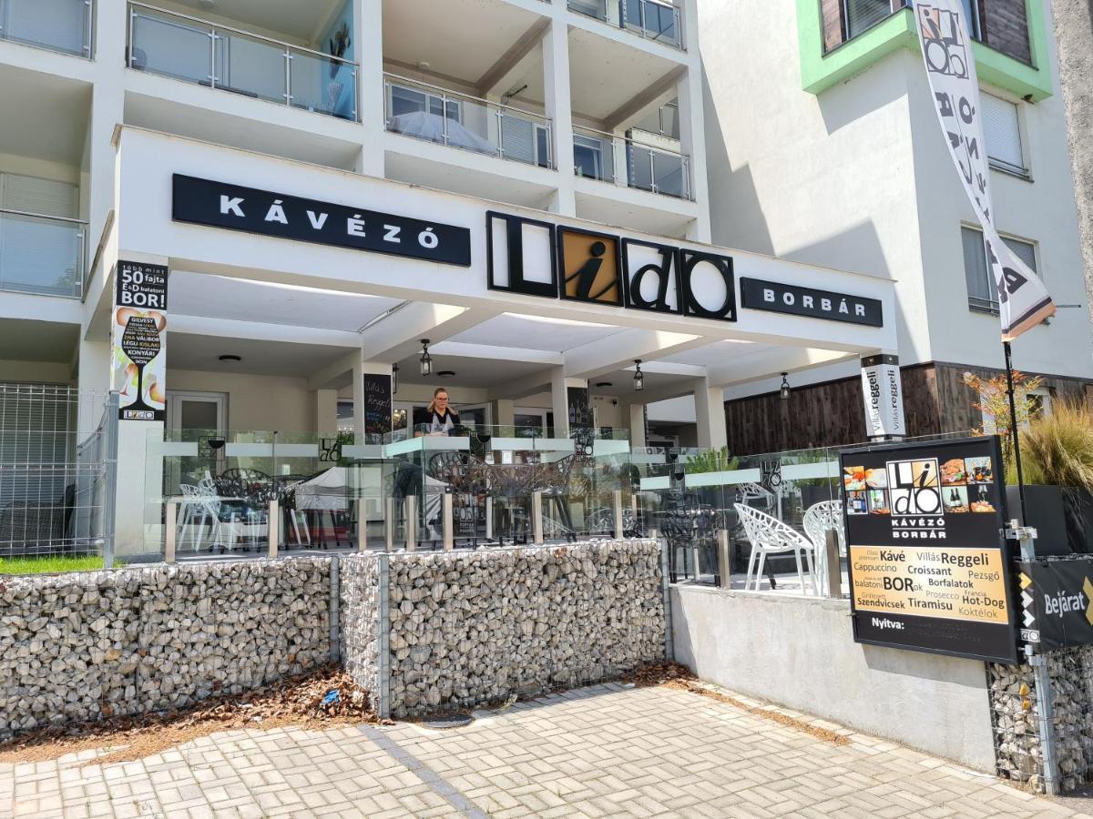 Apartmán Lelle Riviera Balatonlelle Exteriér fotografie